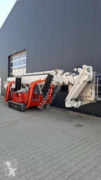 منصة تلسكوبية Teupen LEO 30 T