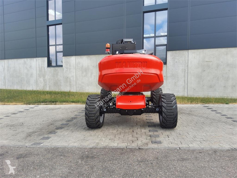 Автовышка Manitou