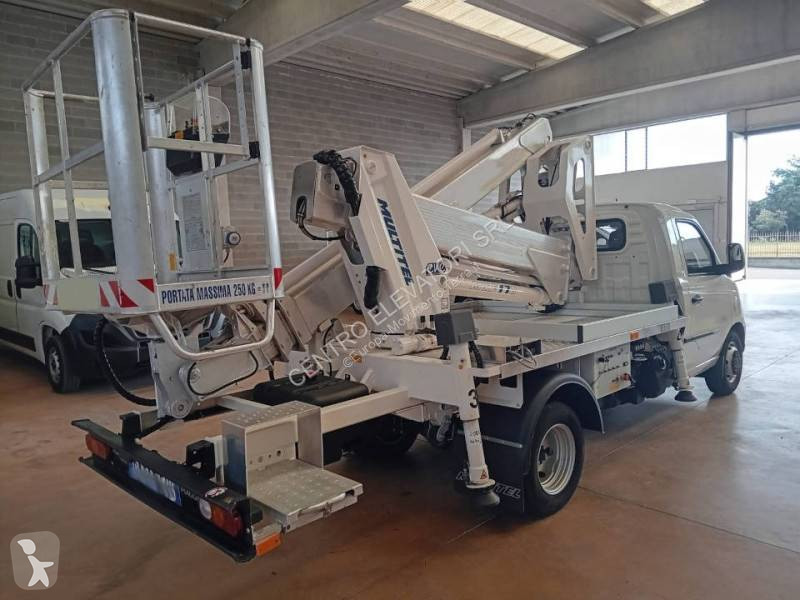 منصة تلسكوبية Multitel MXE 170
