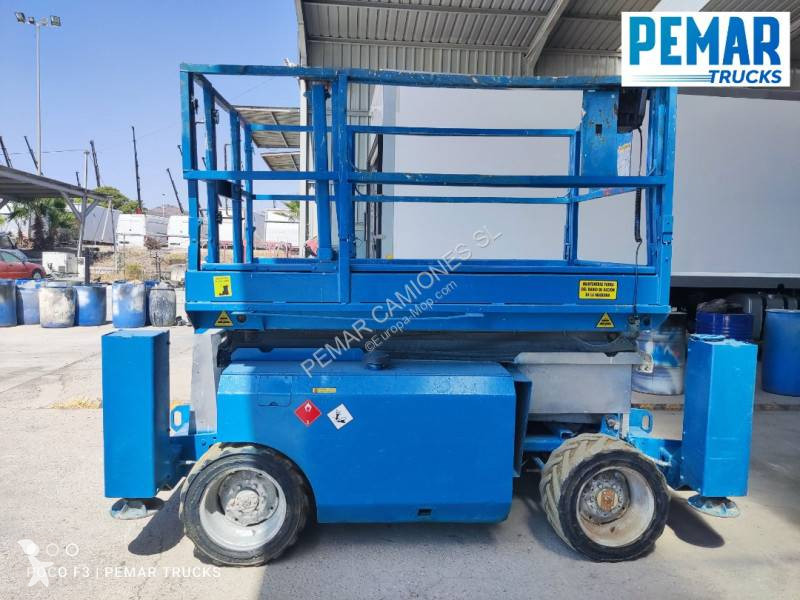 منصة تلسكوبية Genie GS3268RT