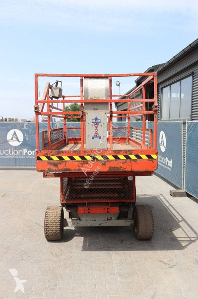 منصة تلسكوبية Skyjack SJ III - 6832