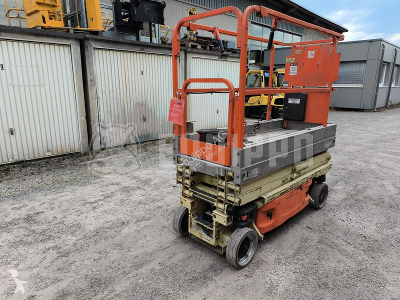 Plataforma elevadora JLG