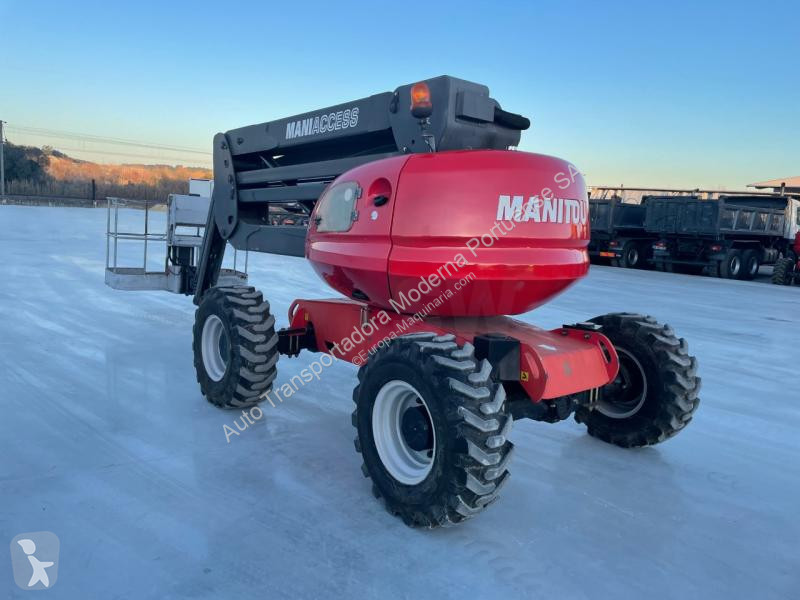 منصة تلسكوبية Manitou