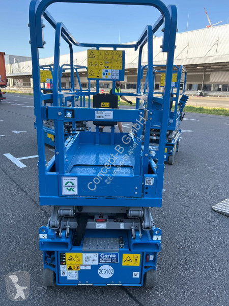 منصة تلسكوبية Genie GS 1432m