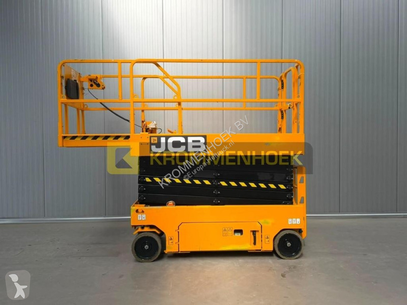 Plataforma elevadora JCB S 4046 E