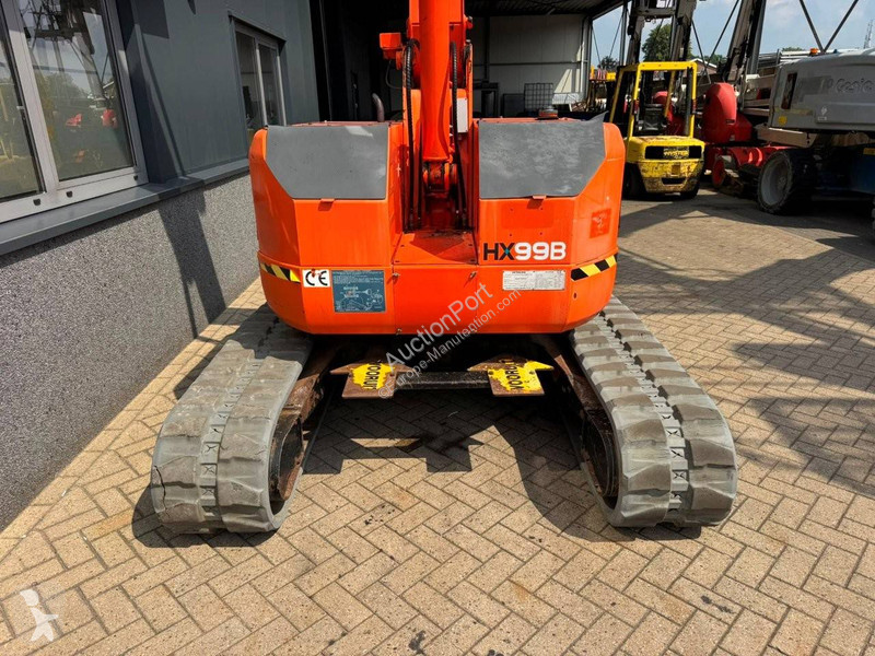Автовышка Hitachi HX99B-2
