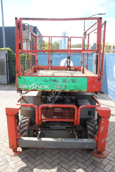 Gondola Skyjack SJ6832RT