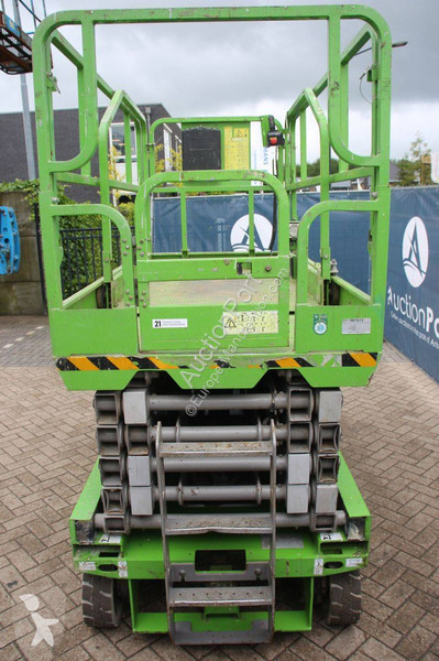 Plataforma elevadora Fronteq FS1012E