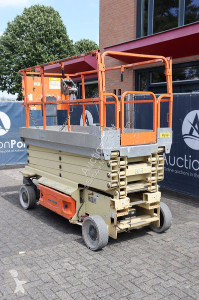 JLG  aerial platform