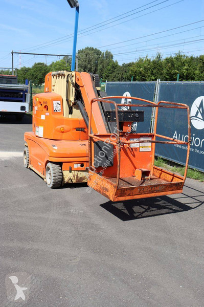 Автовишка JLG