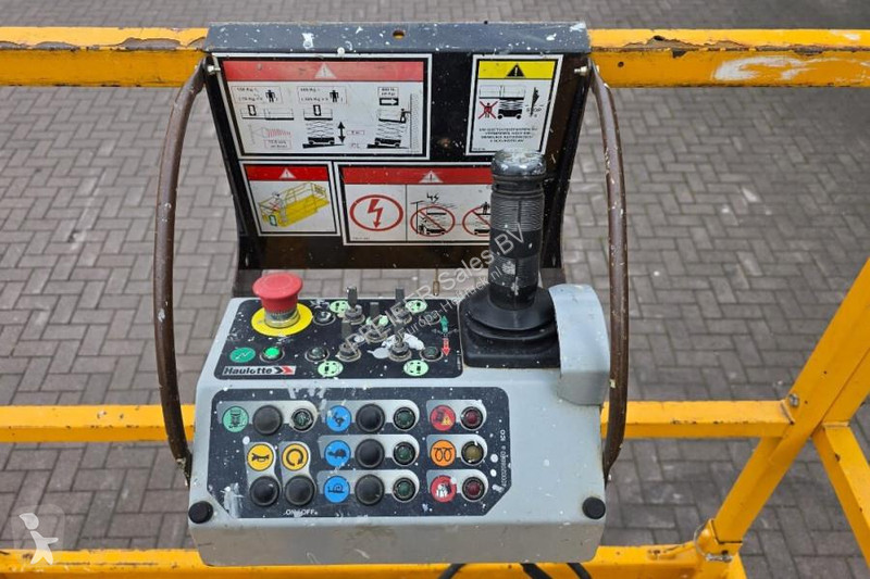 升降机 Haulotte Compact 12DX Diesel, 4x4 Drive,...
