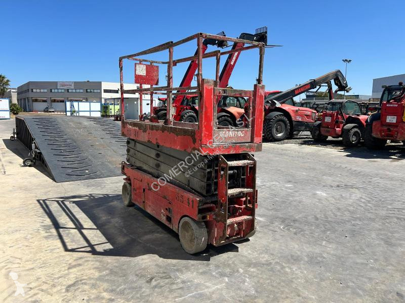 Автовышка Manitou
