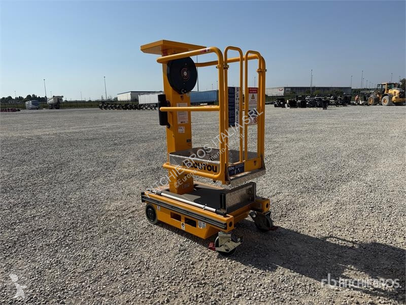 升降机 JLG Power Tower Ecolift 2.2 Vertical Mast Lift