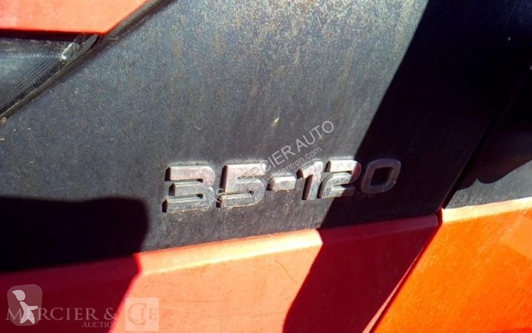 Camión Iveco nacelles