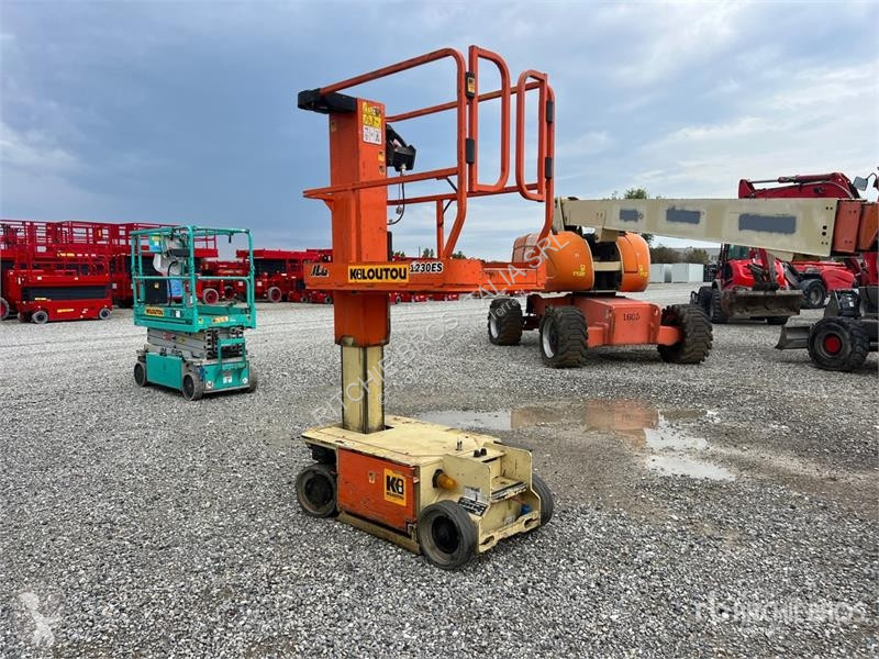 升降机 JLG 1230 Vertical Mast Lift