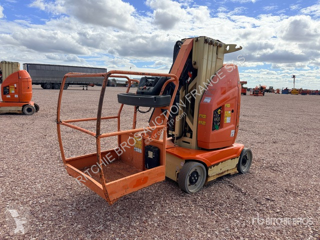 Plataforma elevadora JLG 10E