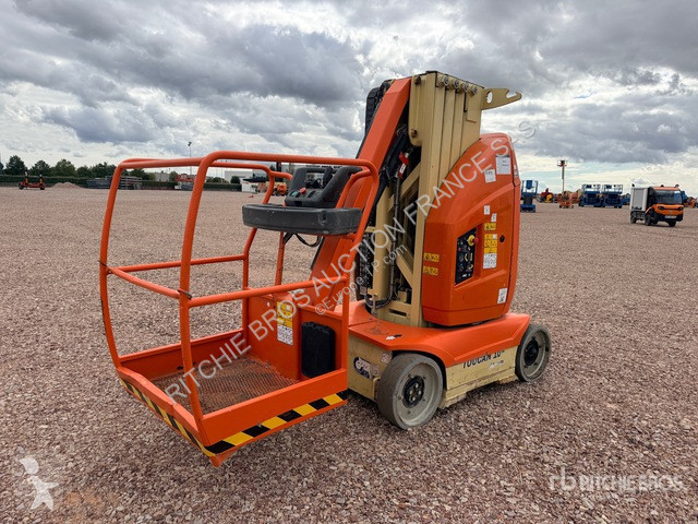 Plataforma elevadora JLG 10E