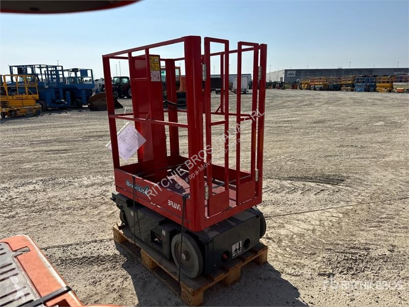升降机 Bravi LUI S.I. 220 Vertical Mast Lift