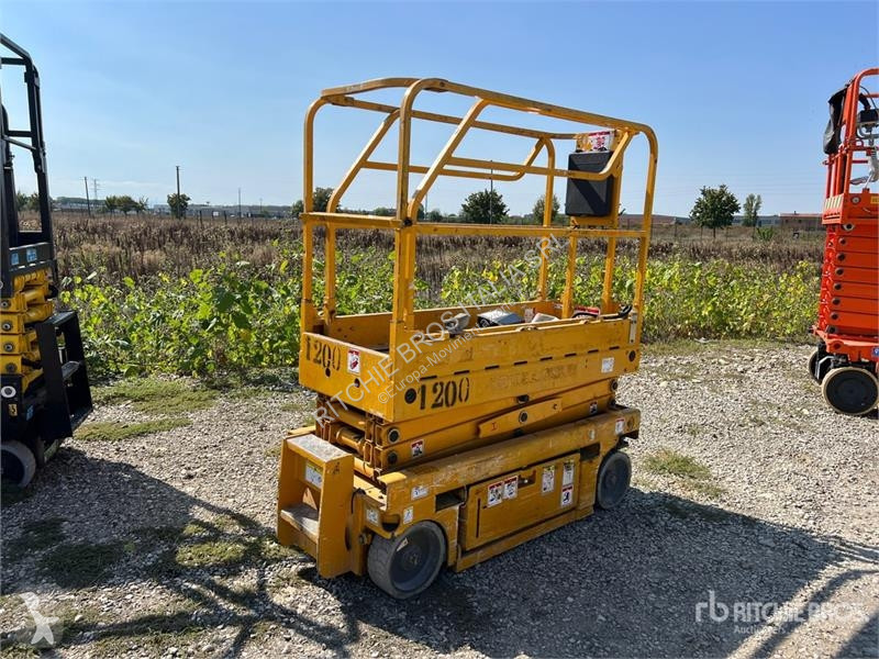 Emelőkosár Haulotte Electric Scissor Lift...