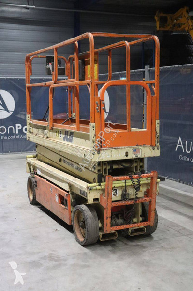 Emelőkosár JLG 2033 - E