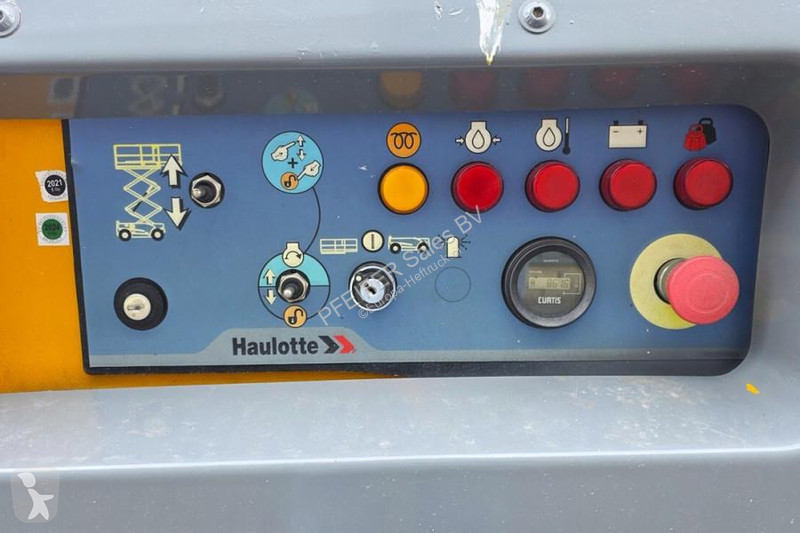 Emelőkosár Haulotte COMPACT 10DX Diesel, 4x4...
