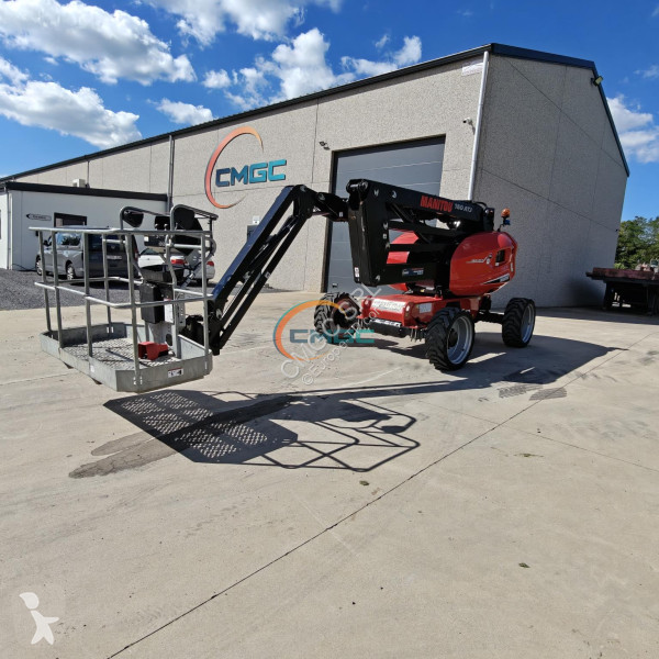 Plataforma elevadora Manitou