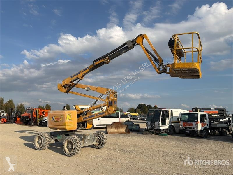 Plataforma elevadora Haulotte HA16RT Diesel...