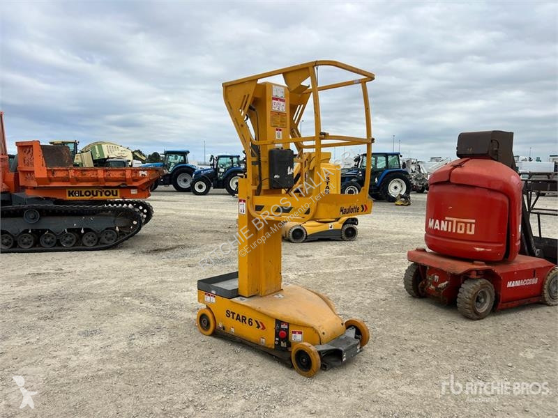 Plataforma elevadora Haulotte Vertical Mast Lift