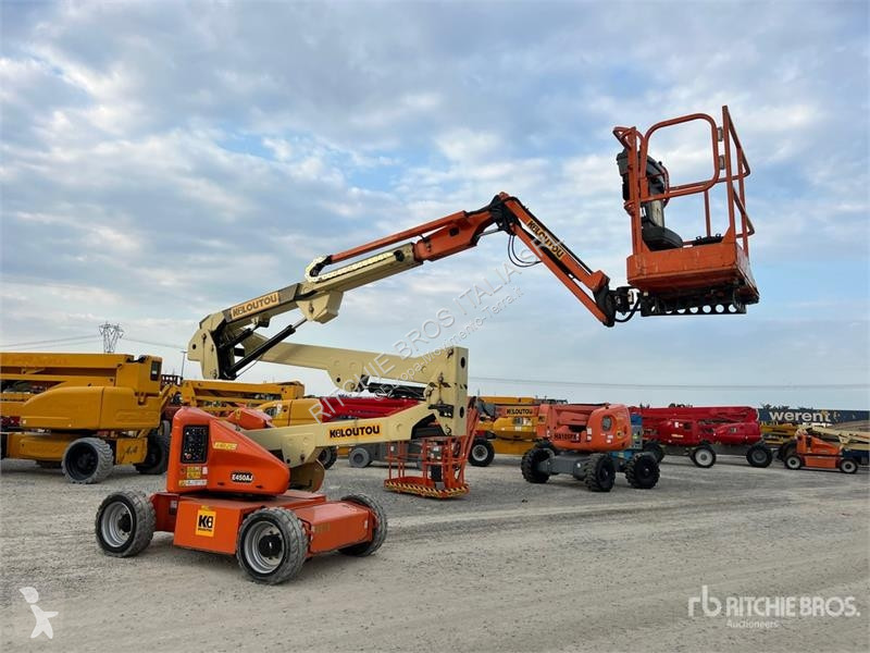 Plataforma elevadora JLG 450AJ  Electric...