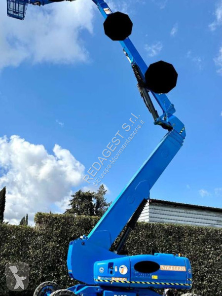 Plataforma Genie Z135/70
