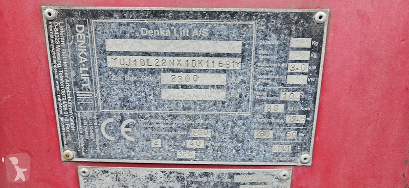 Zwyżka Hinowa DENKA LIFT DL 22