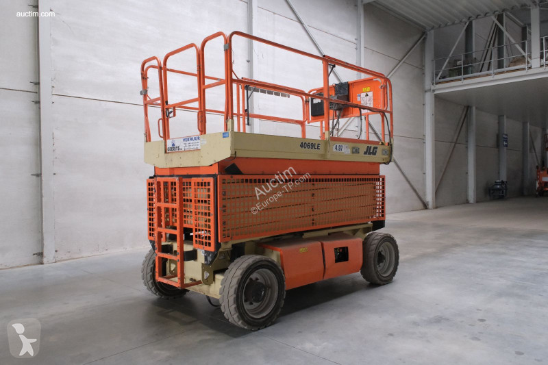 Zwyżka JLG 4069le