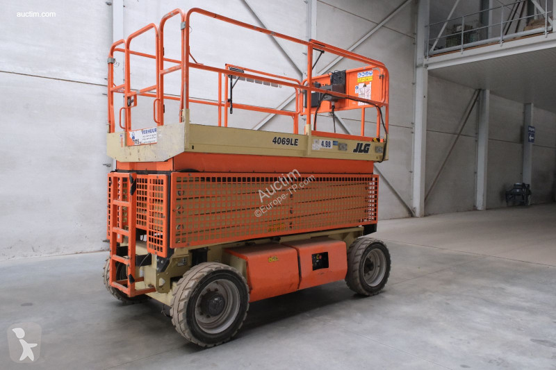 Zwyżka JLG 4069le