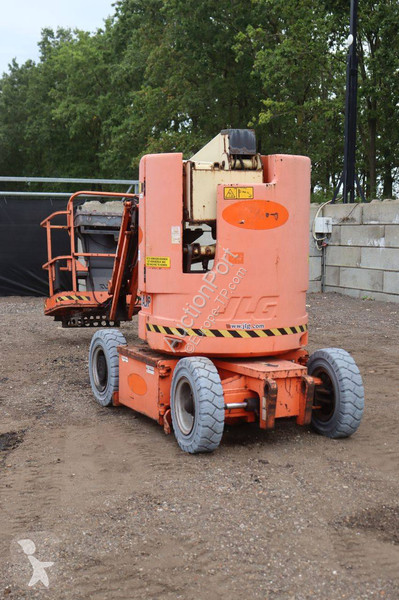 Plataforma elevadora JLG