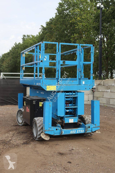 Plataforma elevadora Genie G69 BE