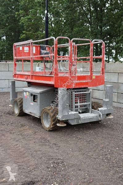 Plataforma elevadora JLG