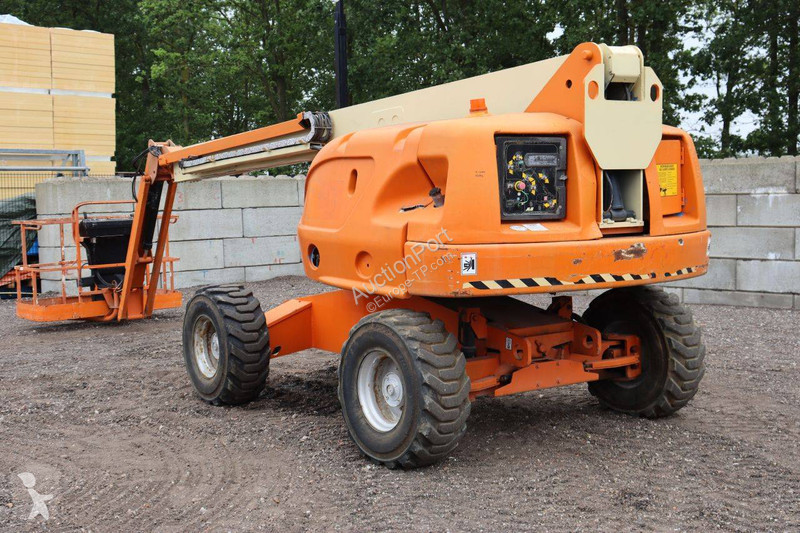 Plataforma elevadora JLG