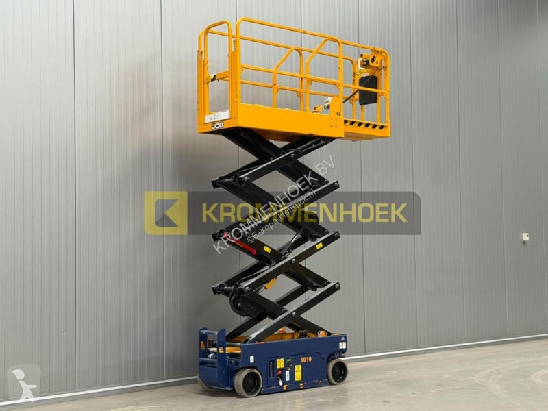 Plataforma JCB S 1930 E