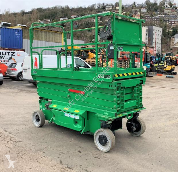 Piattaforma aerea JLG