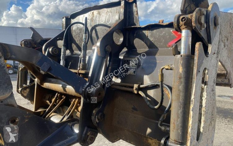 Incarcator  chargeuse a tourelle articulee diesel