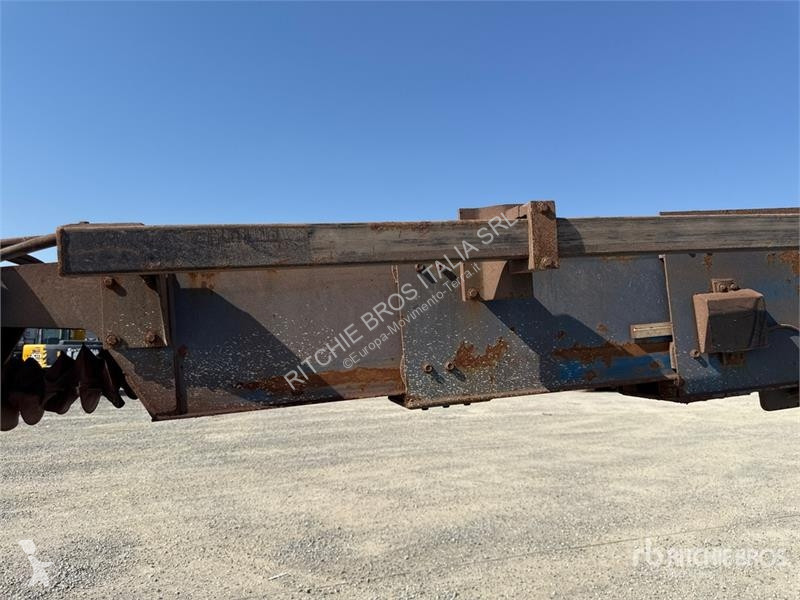JLG Telescopic Boom Lift aerial platform