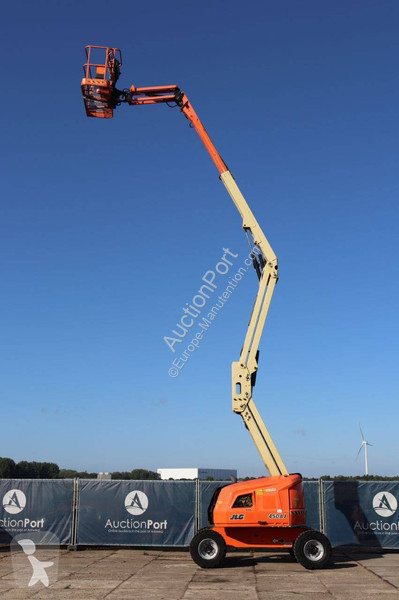 Nacela JLG 450AJ