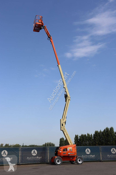 升降机 JLG EC