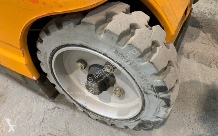 Nacelle Manlift nacelle a mat vertical...
