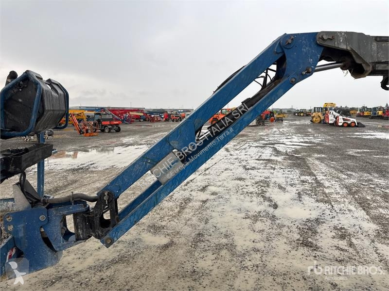 Автовышка Haulotte HA20RTJ Articulating Boom Lift