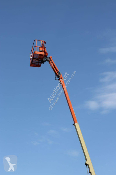 升降机 JLG EC