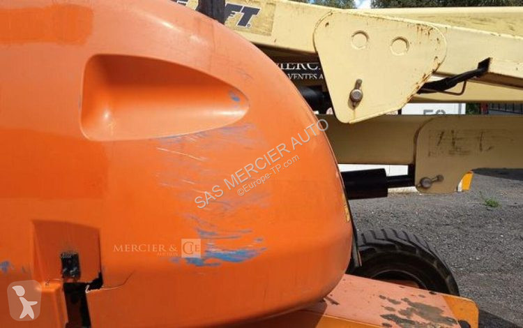 Nacelle JLG nacelle articulee automotrice diesel