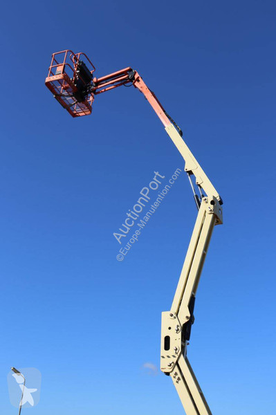 Nacela JLG 450AJ