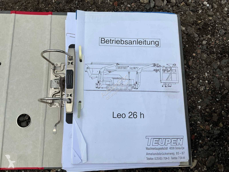 Plataforma elevadora Teupen LEO 26 H