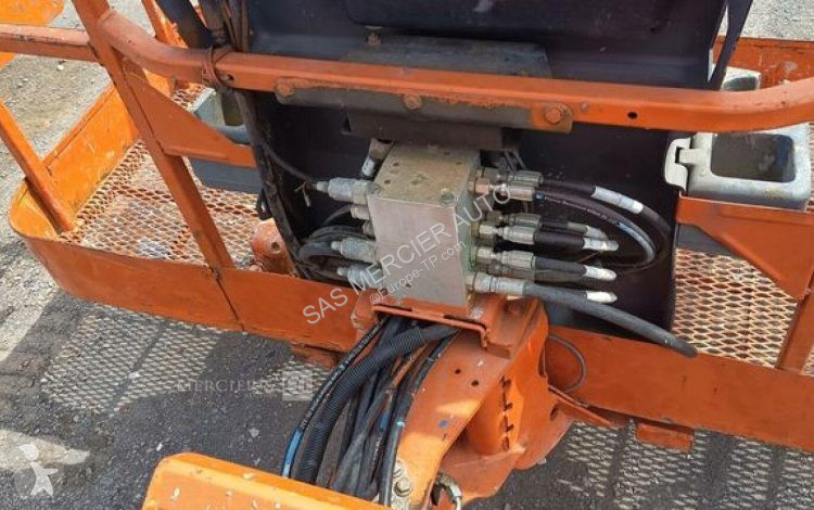 Nacelle JLG nacelle articulee automotrice diesel